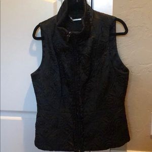 White House Black Market vest size Large Black